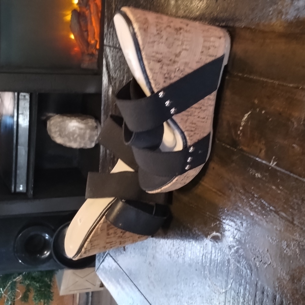 Platform shoes